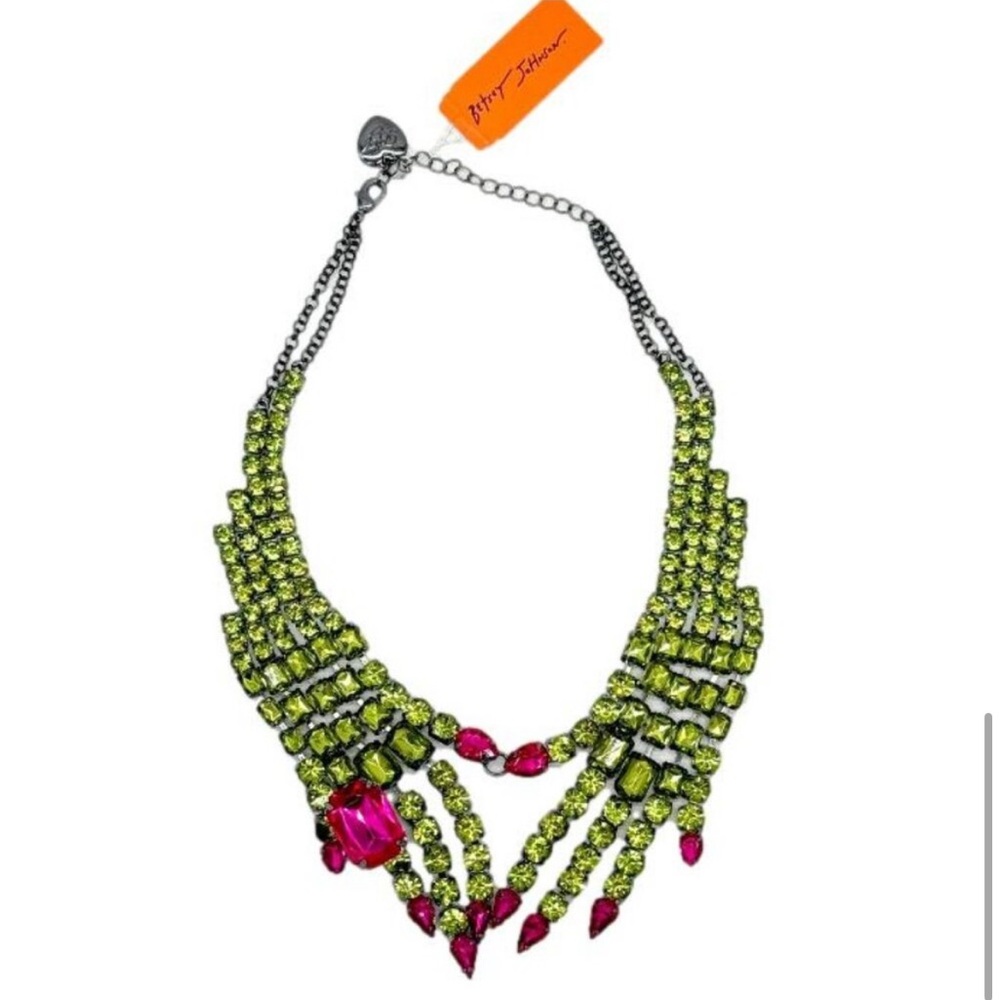 NWT ⚜️💖⚜️ BETSEY JOHNSON RICH WITCH BIB NECKLACE IN GREEN - Picture 6 of 10